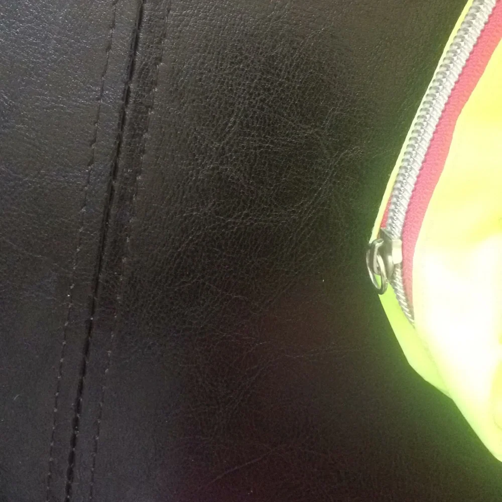 O m g makeup purse